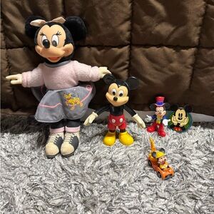 Mickey and Minnie Mouse Toy Set - Black, Red, Yellow